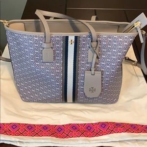 Tory Burch Gemini Link Canvas Tote